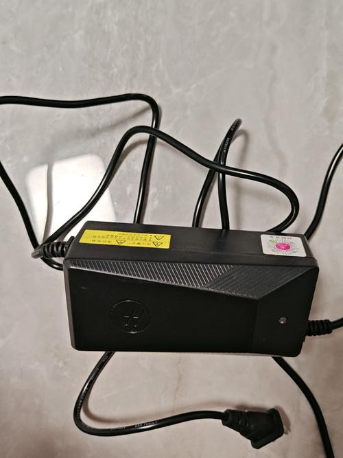 爱玛电动车充电器原装正品铅酸石墨烯原厂电瓶48v60v72v32ah官方